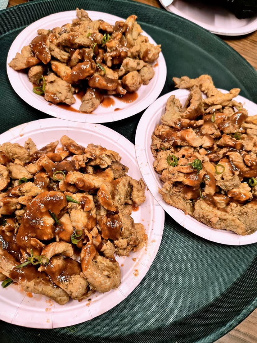 Trabalho de cozinheiro por Heliz Martins