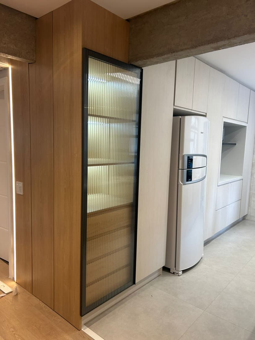 Trabalho de marceneiro por Antônio