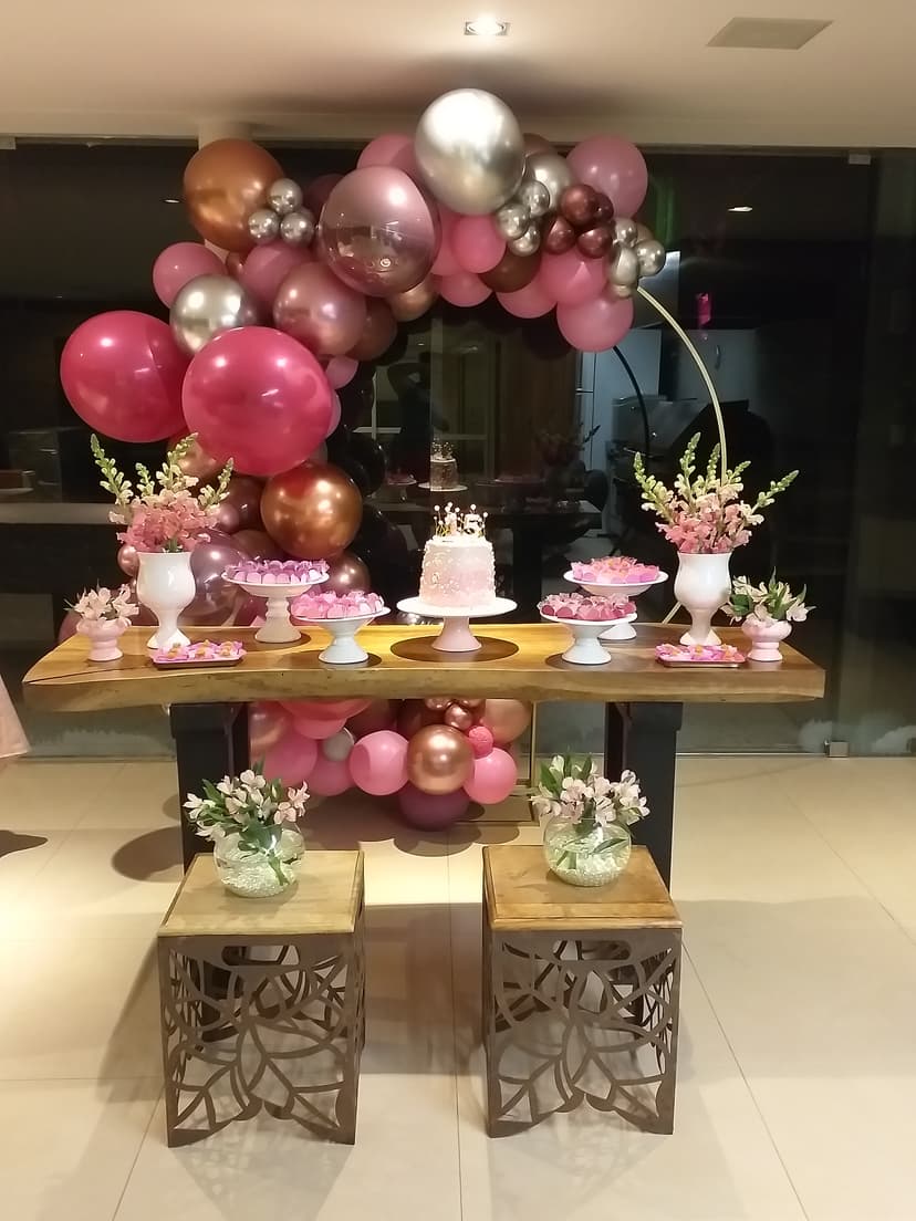 Trabalho de cozinheiro por Heliz Martins