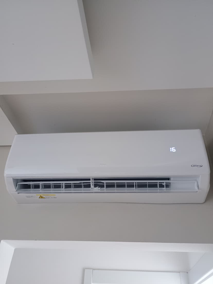 Trabalho de eletricista por Machado