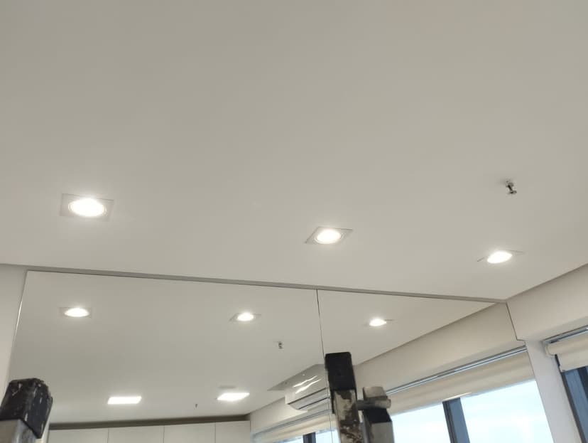 Trabalho de eletricista por Maurício