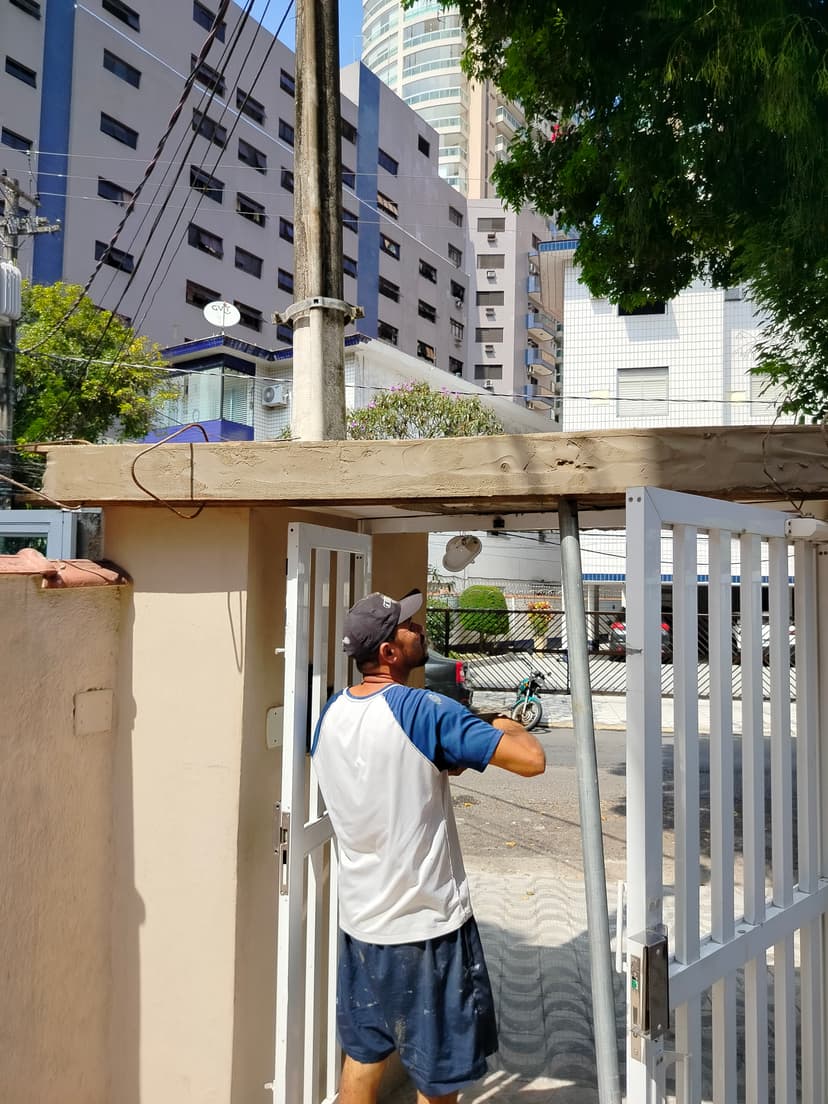 Trabalho de pedreiro por Arcanjo