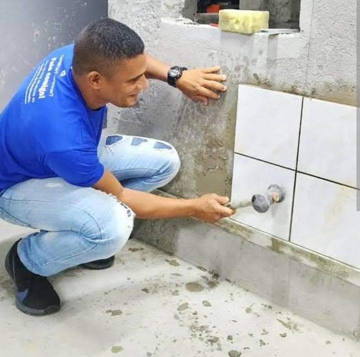 Trabalho de azulejista por Luiz