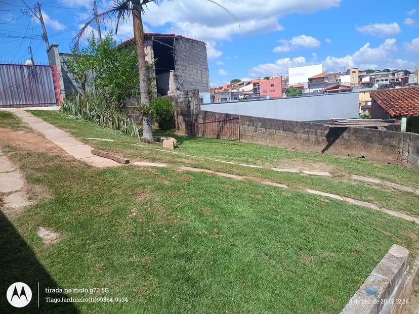 Trabalho de jardineiro por Tiago Bolinha