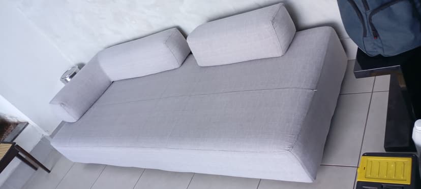 Trabalho de limpador de carpetes e estofados por Limpeza Pro |limpeza de estofados em Betim