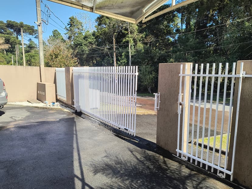 Trabalho de jardineiro por Flávio Barbosa