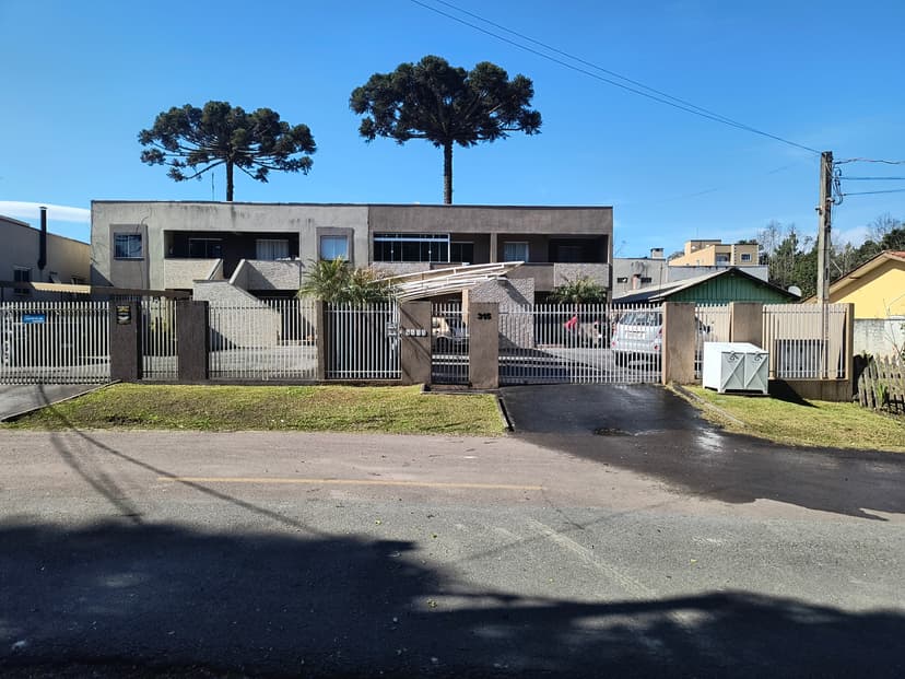 Trabalho de jardineiro por Flávio Barbosa