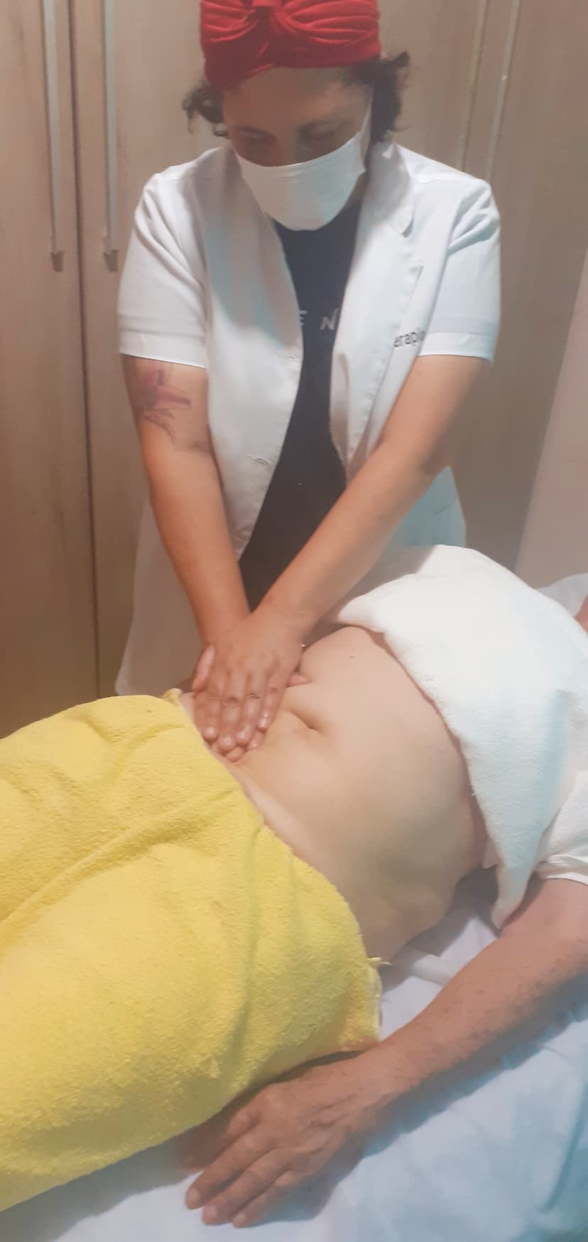 Trabalho de massoterapeuta por Andréia Santos