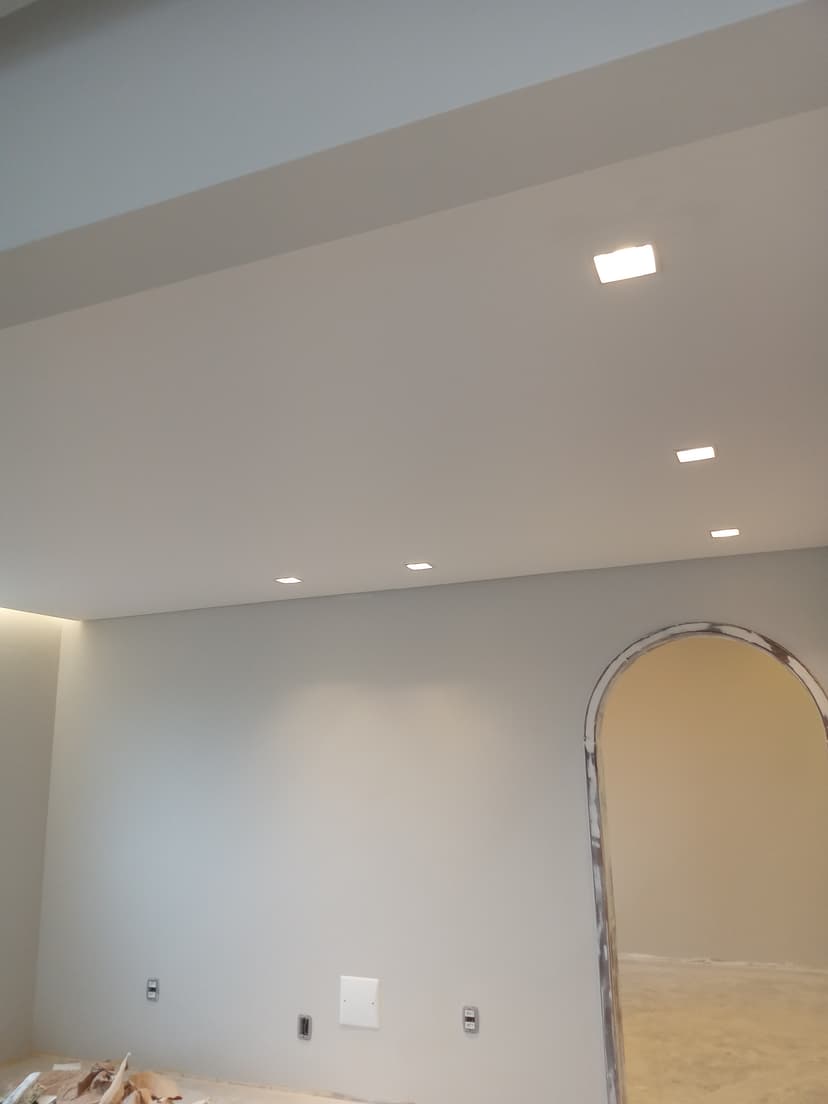 Trabalho de eletricista por Tio Nei