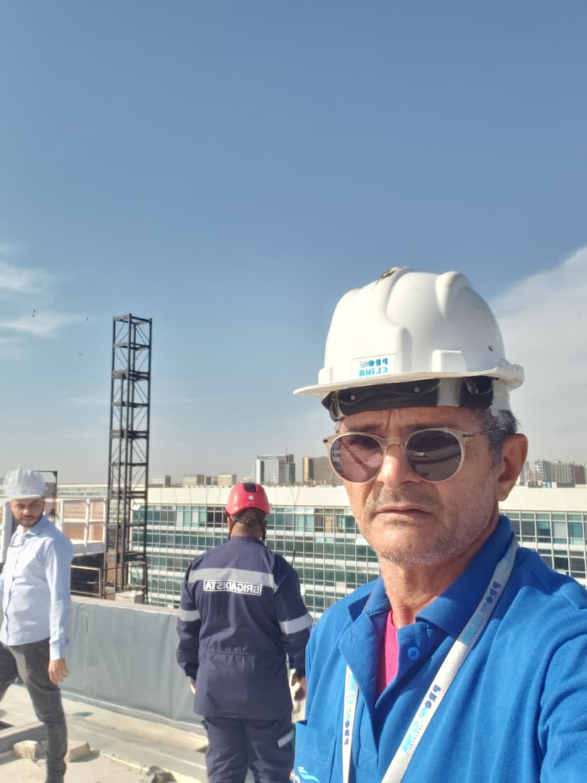 Trabalho de eletricista por Técnico Elman