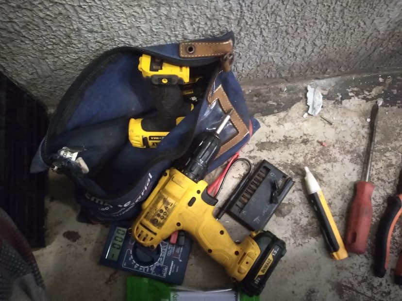 Trabalho de eletricista por João