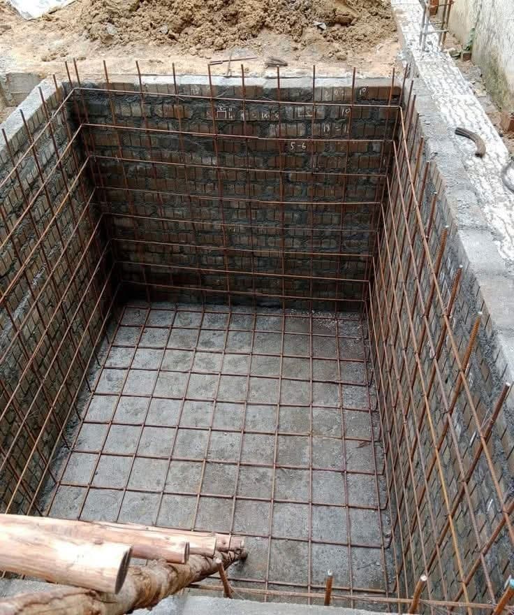 Trabalho de pedreiro por DIVONZIR