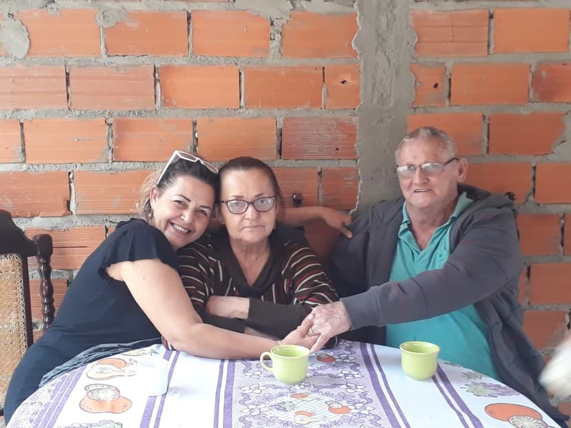 Trabalho de cuidador de pessoas por Adriana