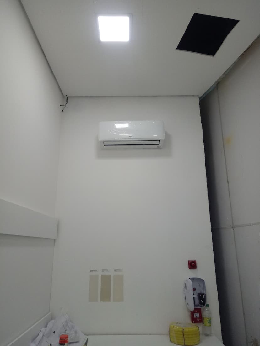 Trabalho de técnico em ar condicionado por Edson