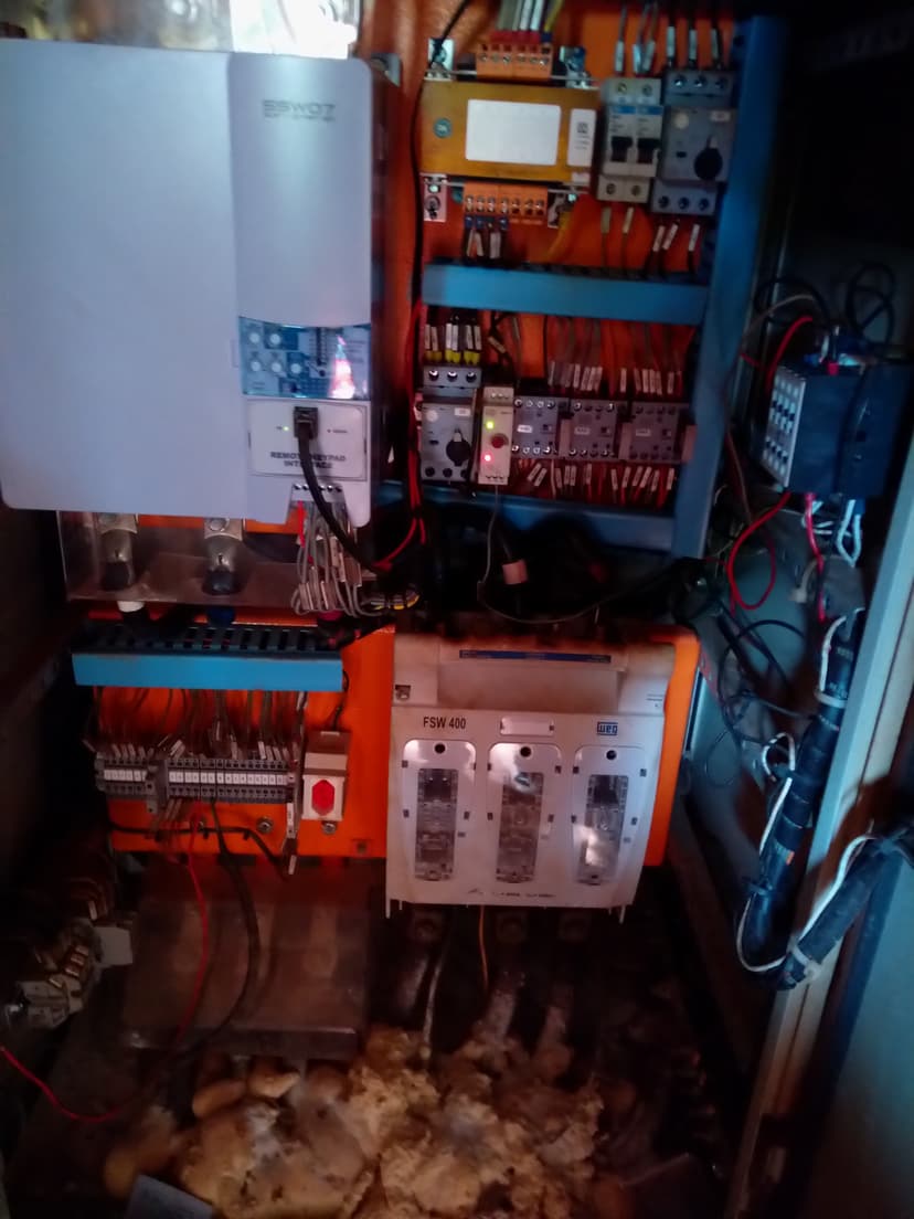 Trabalho de eletricista por Marcos