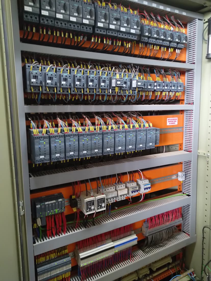 Trabalho de eletricista por Marcos