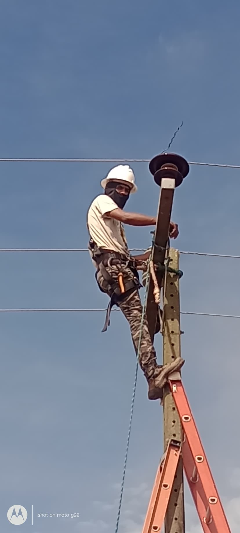 Trabalho de eletricista por Alencar
