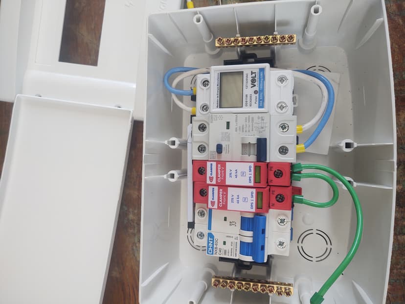 Trabalho de eletricista por Reginaldo