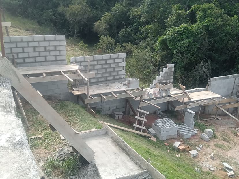 Trabalho de pedreiro por Noé construtor 