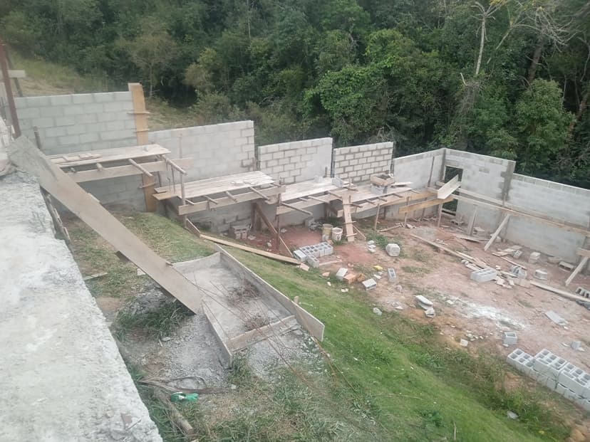 Trabalho de pedreiro por Noé construtor 