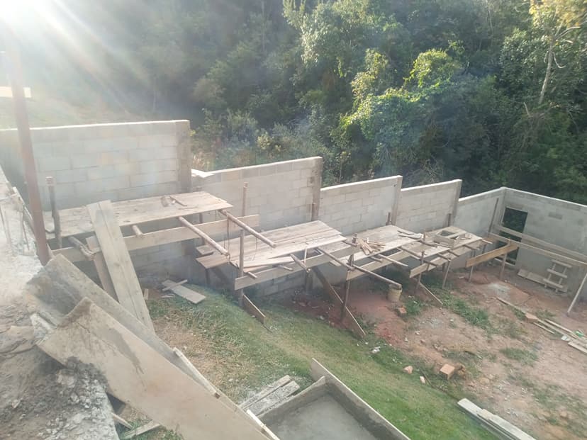 Trabalho de pedreiro por Noé construtor 