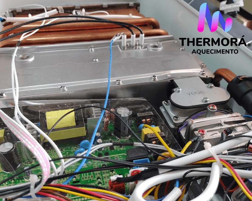 Trabalho de técnico em aquecedor por Joellen Nahum