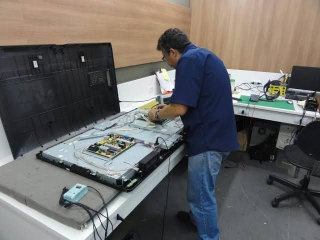 Trabalho de técnico em refrigeração por Andre Luiz