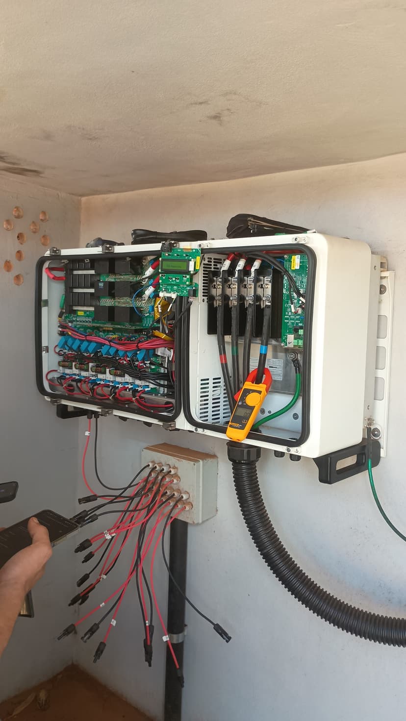 Trabalho de eletricista por Boechat Eletricista