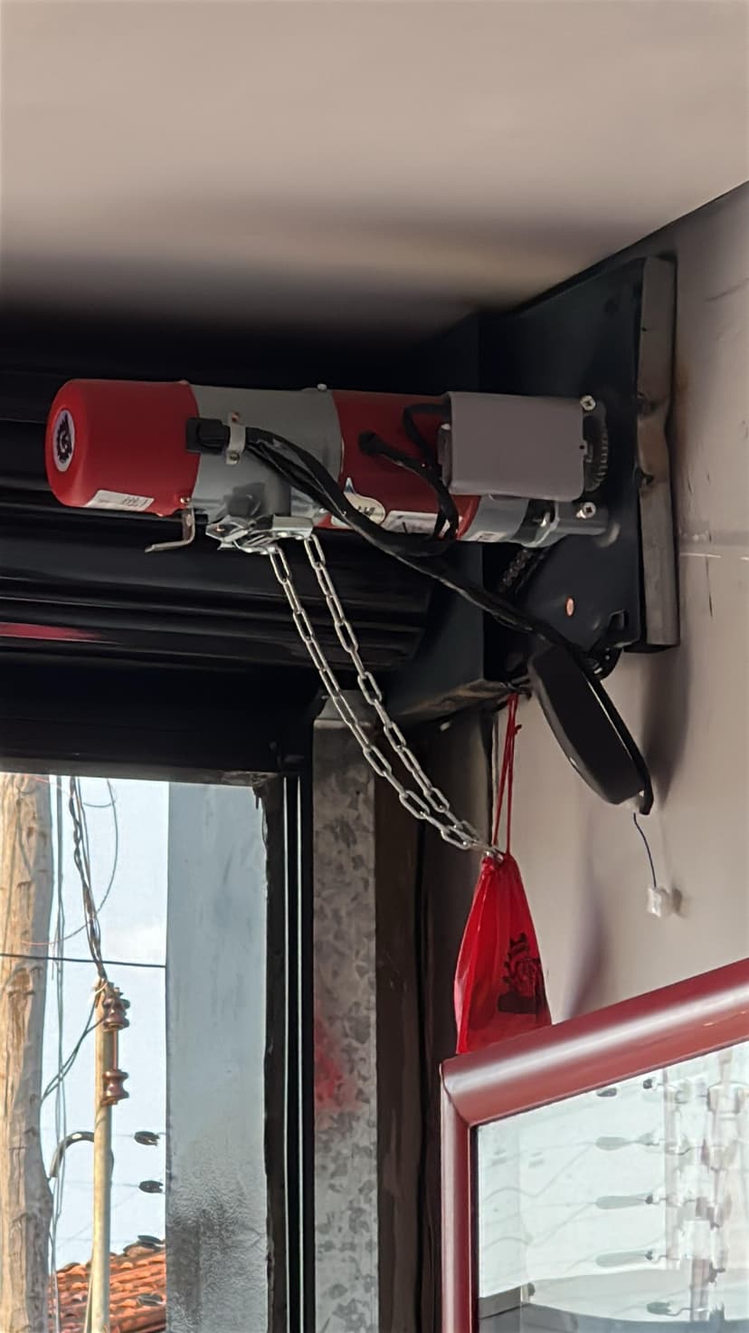 Trabalho de eletricista por Renato