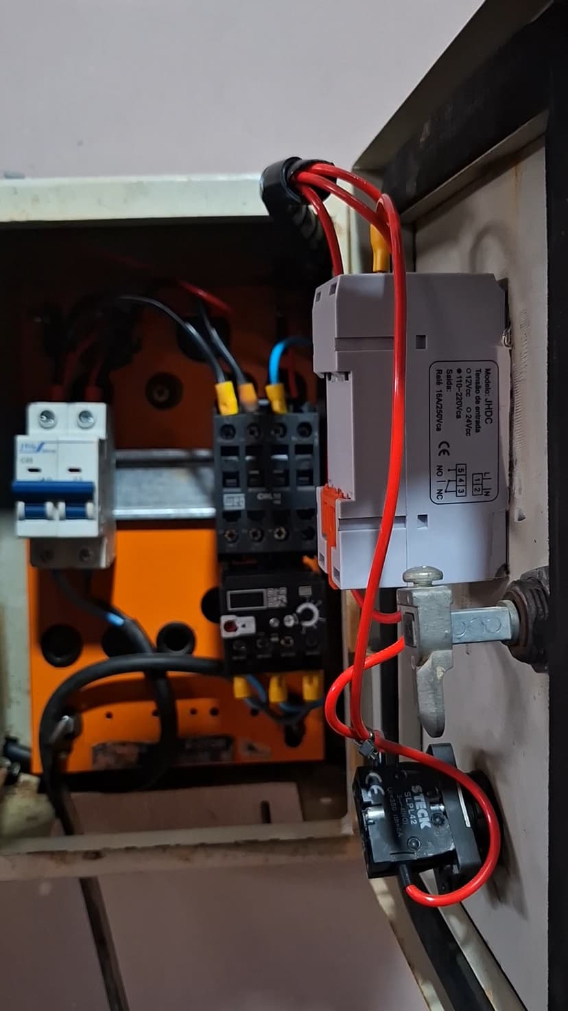 Trabalho de eletricista por ELETRIC ENERGY MANUTENÇÃO E INSTALAÇÕES ELÉTRICAS RESIDENCIAL E INDUSTRIAL