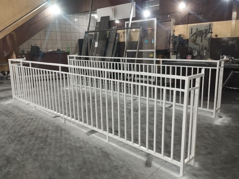 Trabalho de serralheiro por LIMA