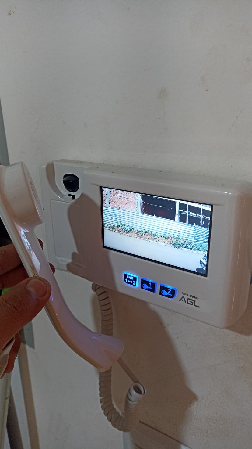 Trabalho de eletricista por ALPHA SECURITY