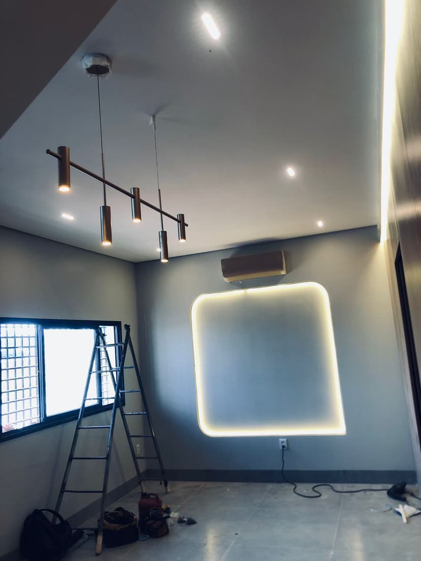 Trabalho de eletricista por Michael Silva (62)99909-9064