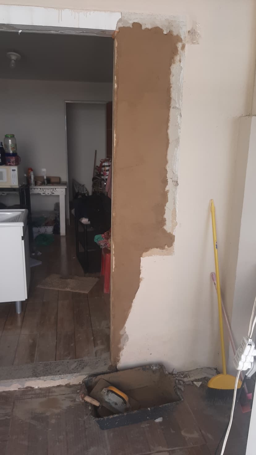 Trabalho de pedreiro por Costa