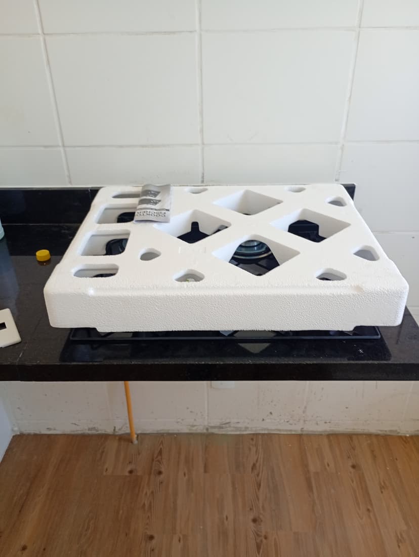 Trabalho de marido de aluguel por Renato Nishida