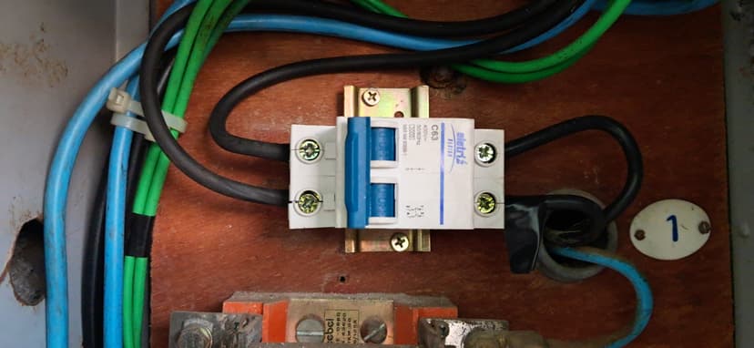 Trabalho de eletricista por Alan