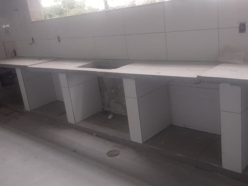 Trabalho de eletricista por Moura e Souza