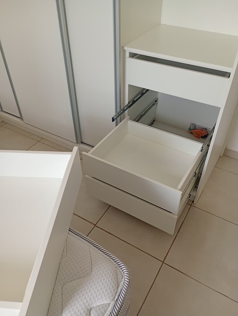 Trabalho de marido de aluguel por Renato Nishida