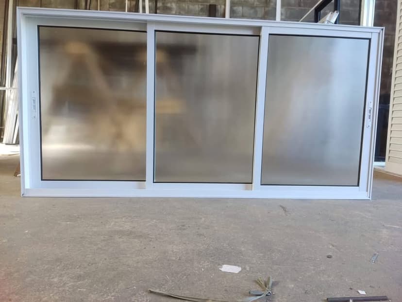 Trabalho de vidraceiro por GLASSPRO