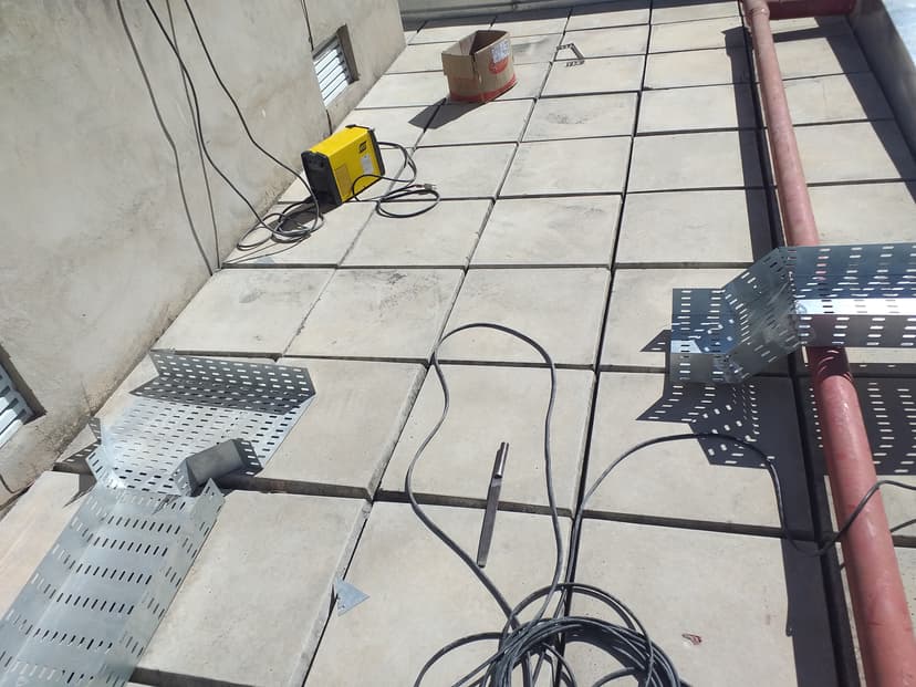 Trabalho de eletricista por LP VOLTS