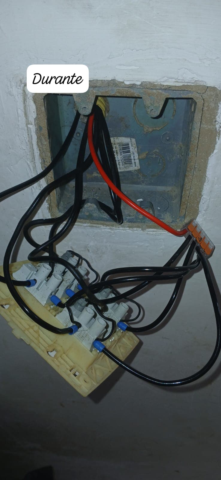 Trabalho de eletricista por Greison Rezende