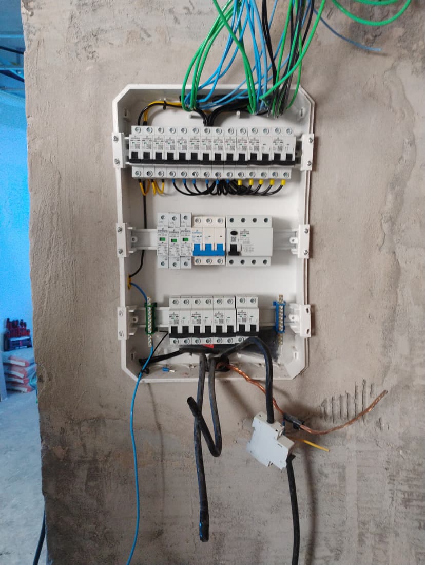 Trabalho de eletricista por Angel