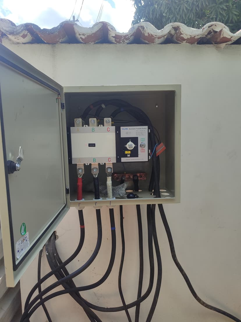 Trabalho de eletricista por Caio Cesar