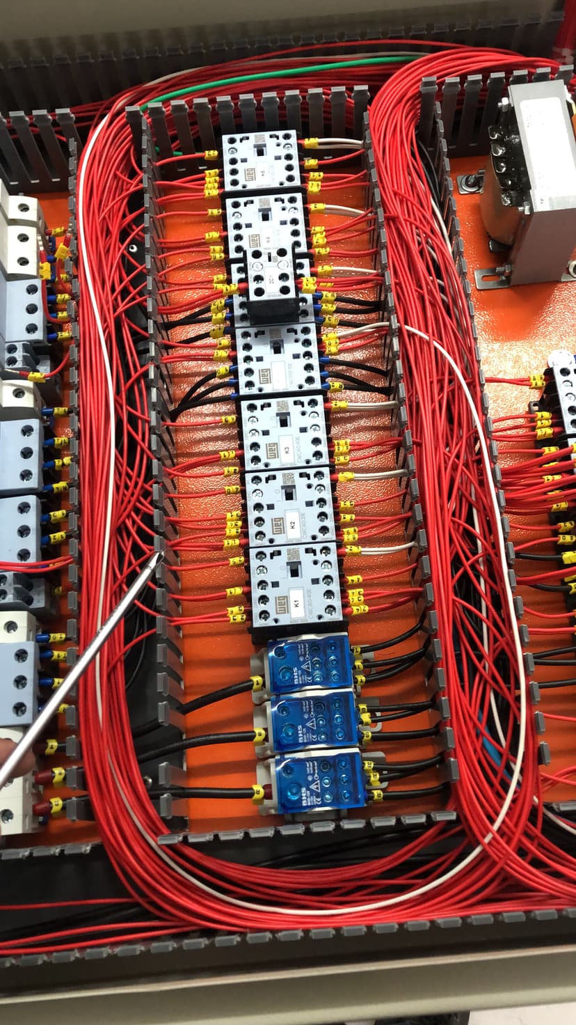 Trabalho de eletricista por Guedes