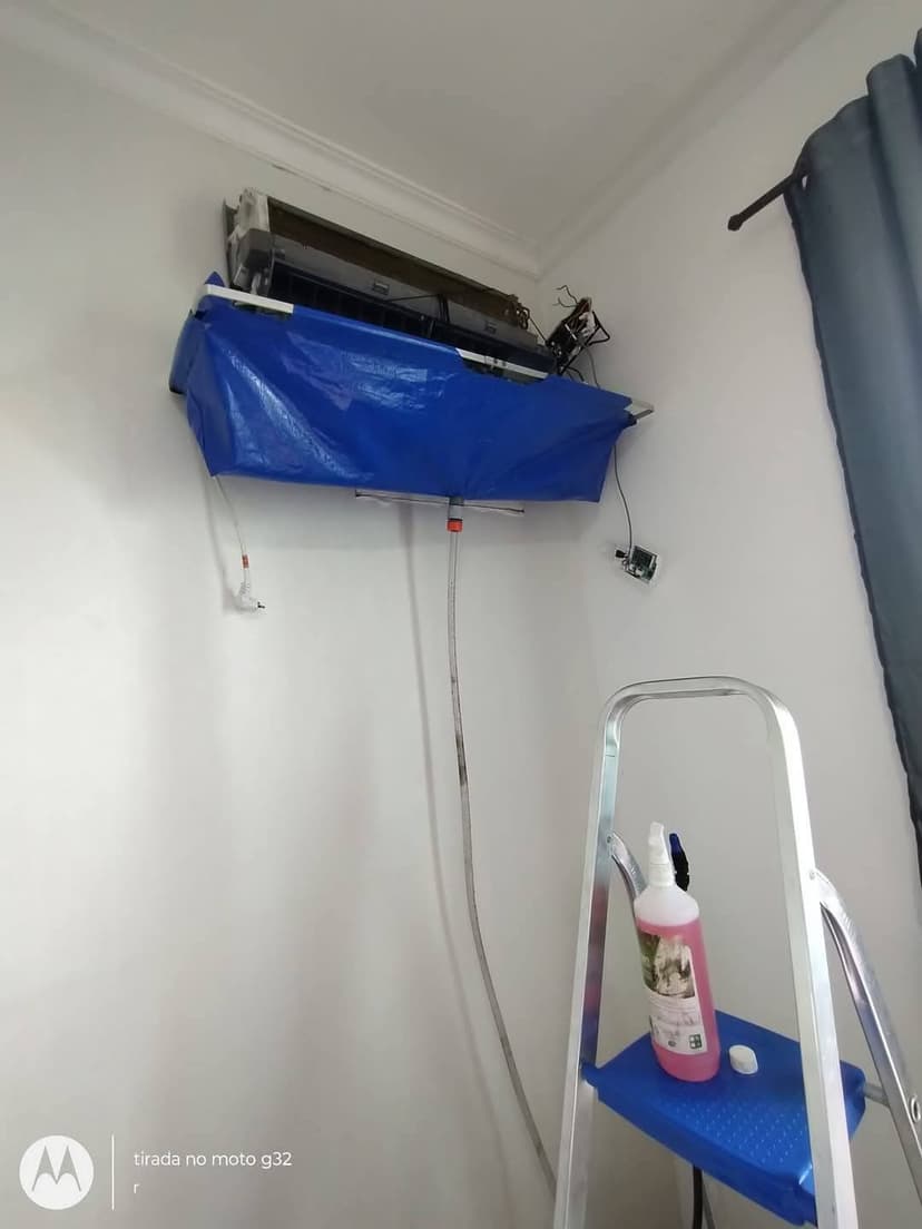 Trabalho de técnico em refrigeração por Luiz Soares