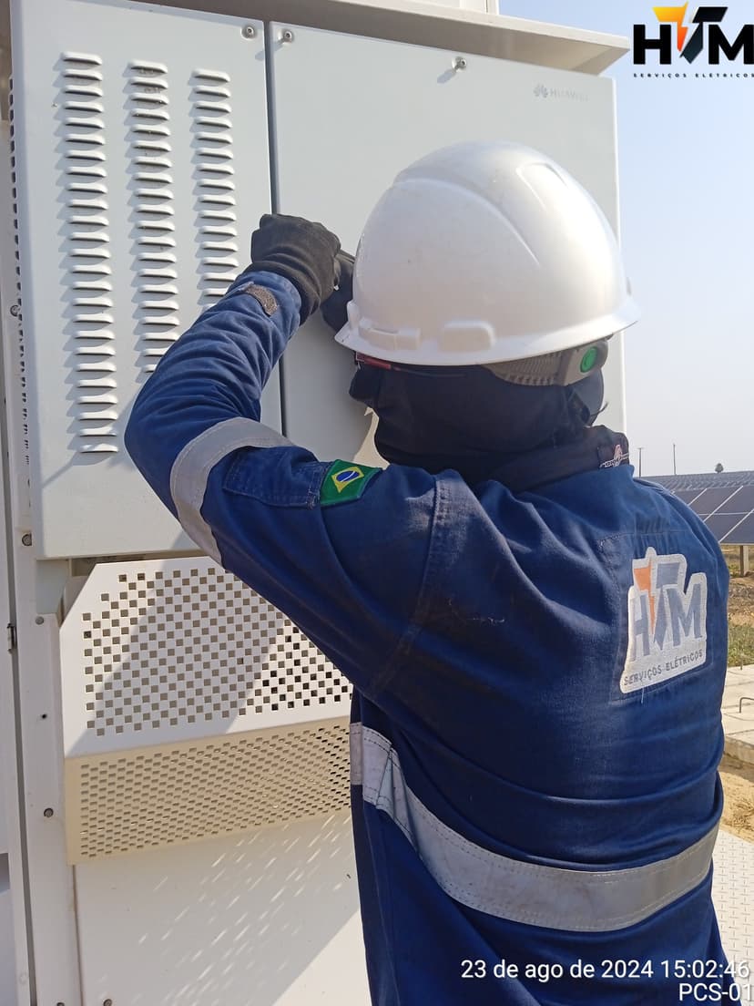 Trabalho de eletricista por Felipe