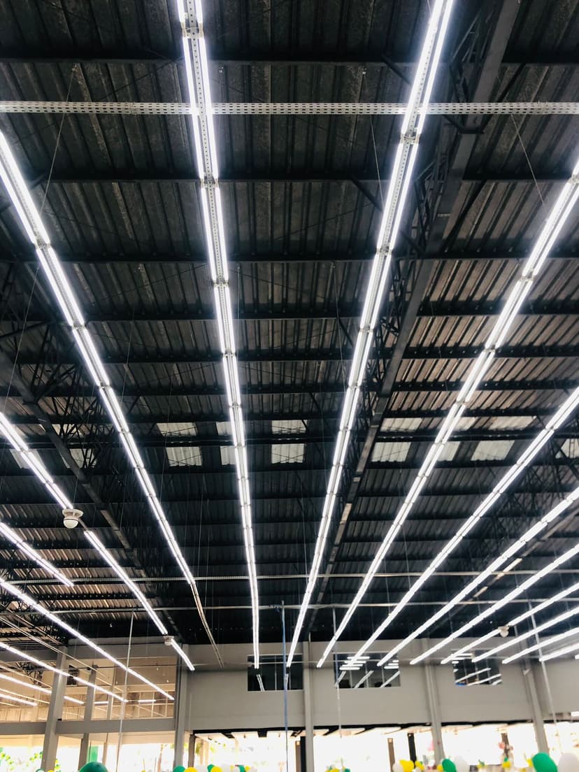 Trabalho de eletricista por Michael Silva (62)99909-9064