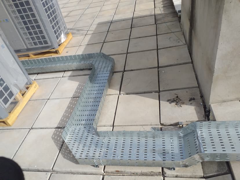 Trabalho de eletricista por LP VOLTS