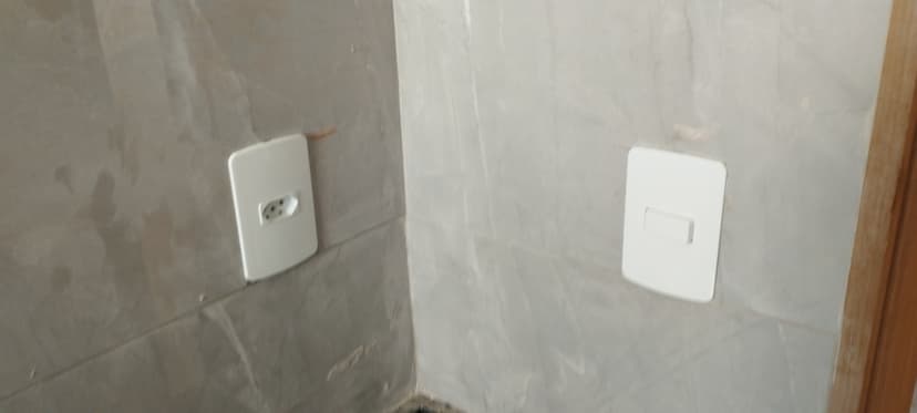 Trabalho de eletricista por FELIPE ANTONIO DA SILVA