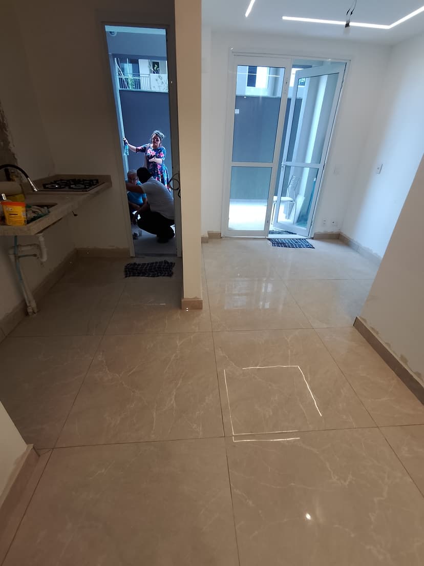 Trabalho de marido de aluguel por Angelo